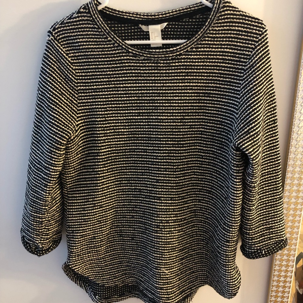 H&M black and white sweater